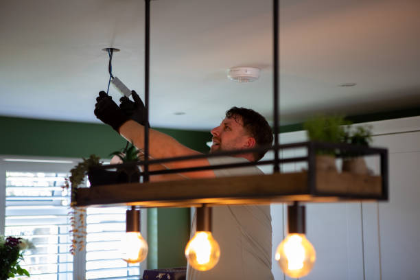 Best Circuit Breaker Repair  in Weleetka, OK